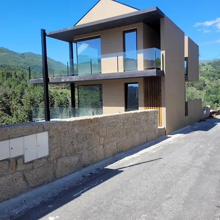 Infinity Villa Ponte da Barca